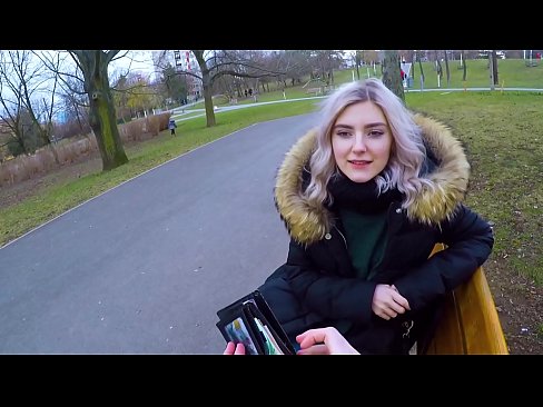 ❤️ Už pinigus nuryja karštą nepažįstamojo spermą - blowjob in the park by Eva Elfie ❤❌ Kokybiškas porno prie lt.hentaizm.ru
